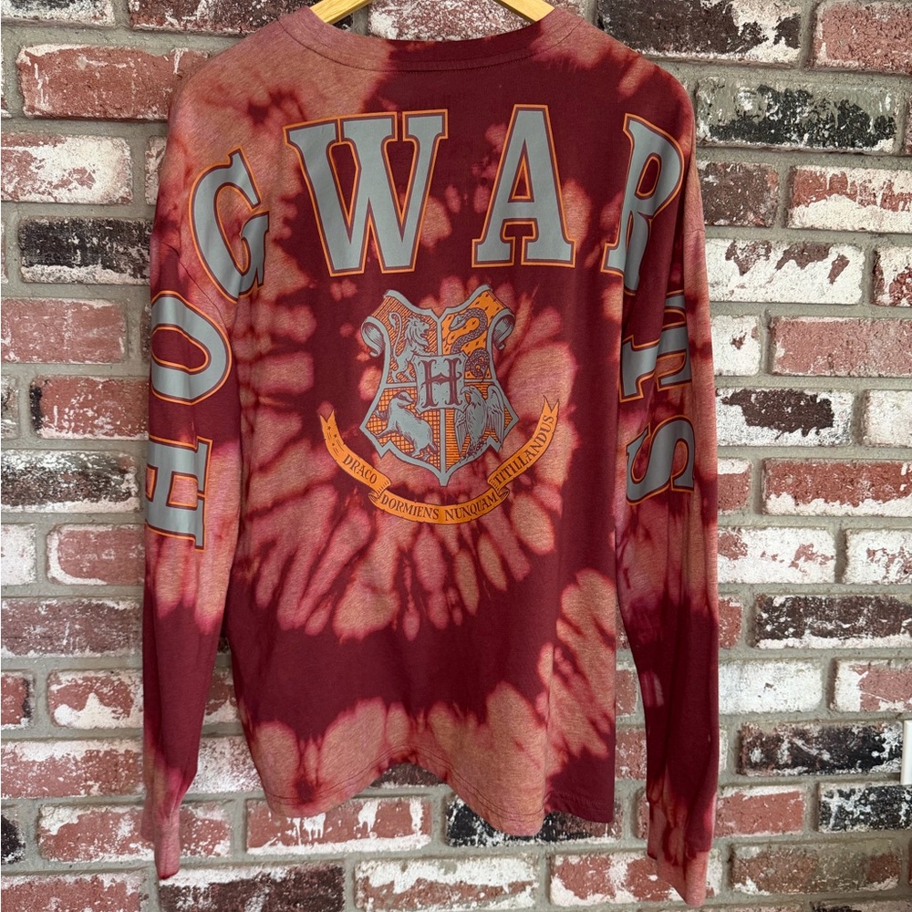 Warner Bros. Harry Potter Hogwarts Maroon Bleach Spiral Tie-Dye Long Sleeve Tee - Picture 6 of 9